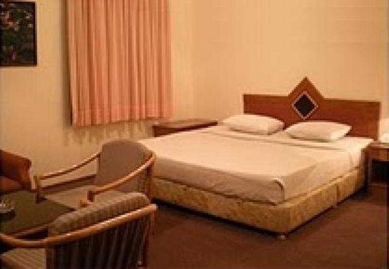 Hotel Royal Dago Bandung Esterno foto